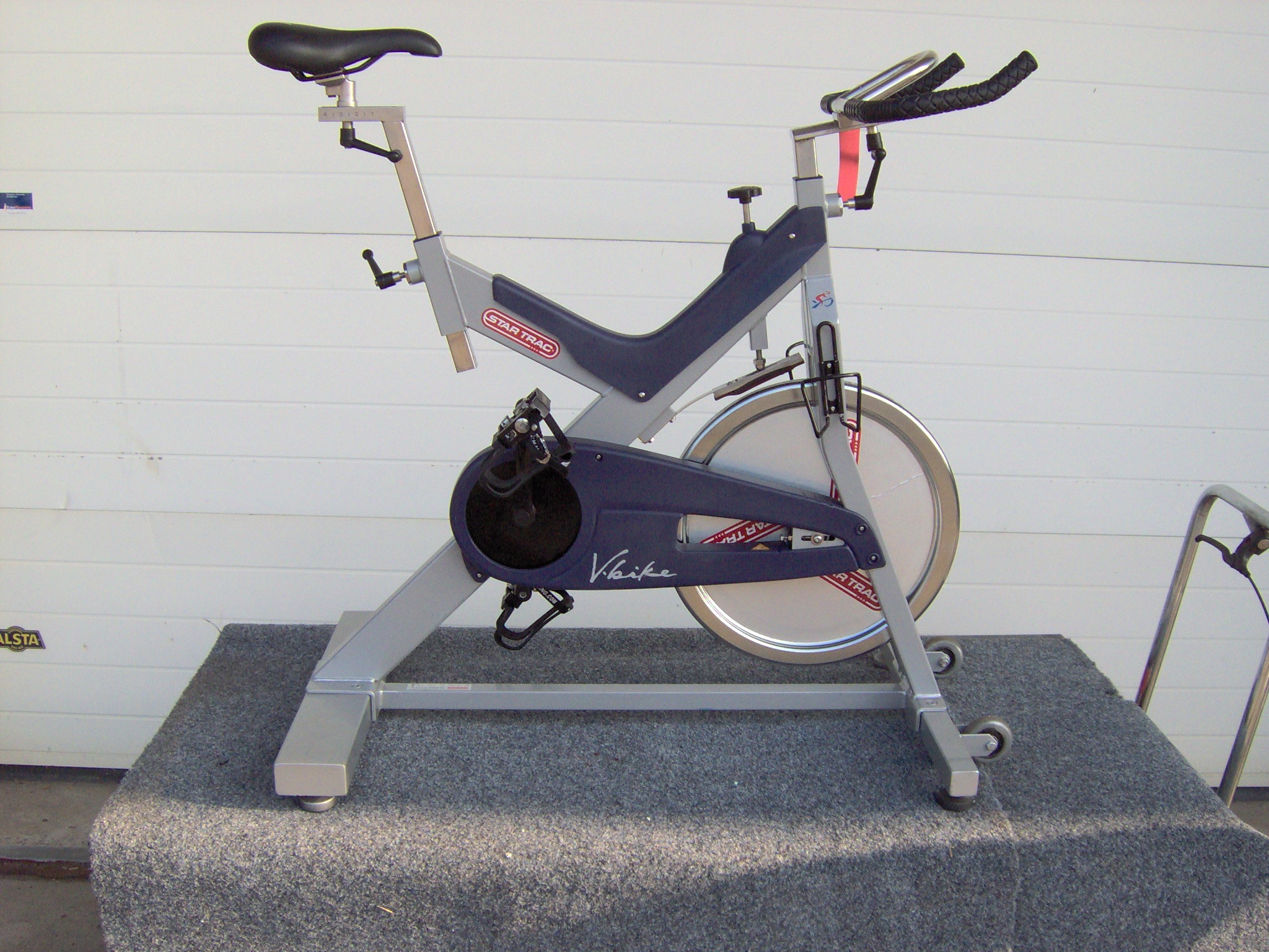 Spiningov� kolo Star Trac V-bike